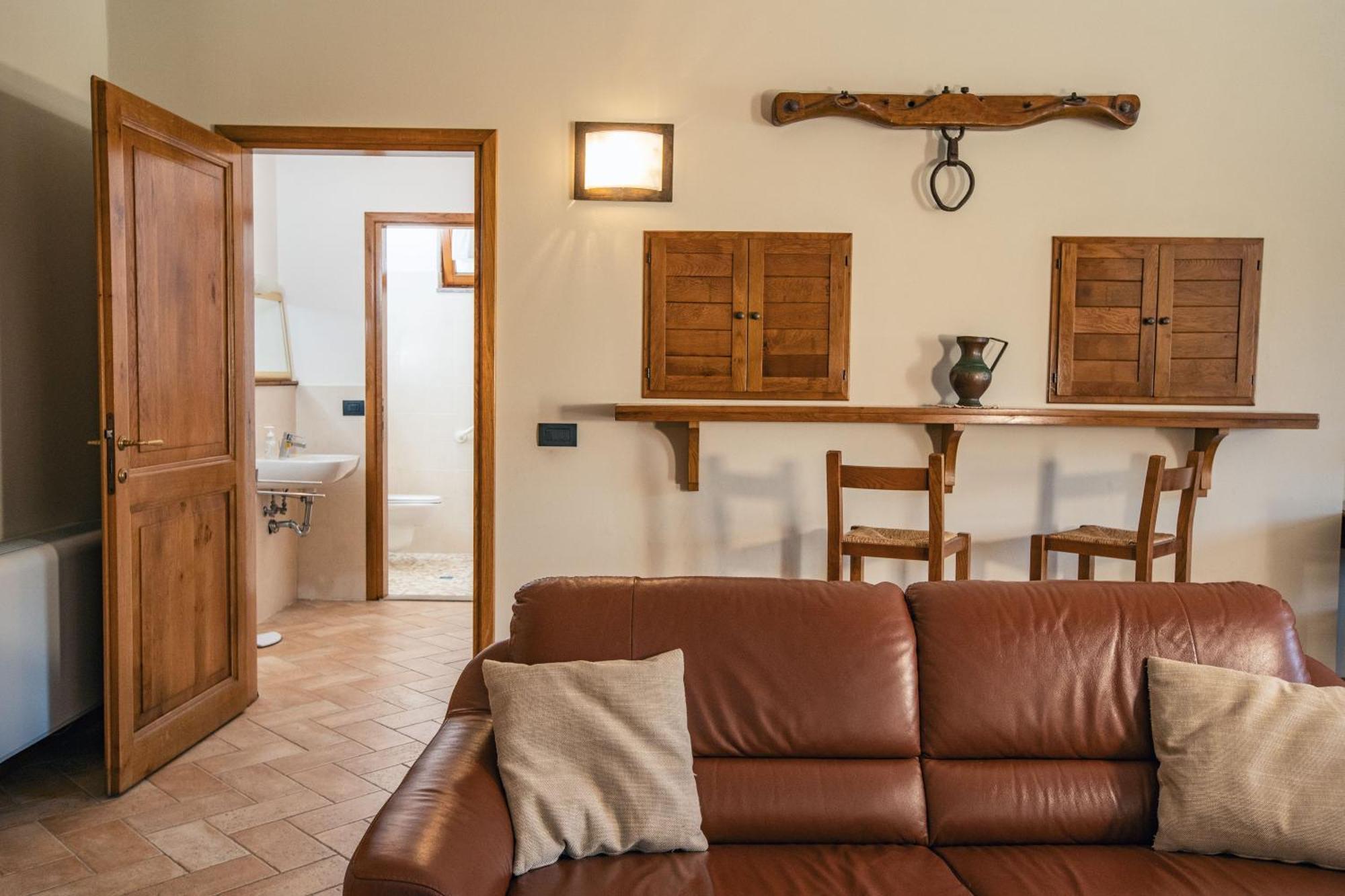 Cerqua Rosara Residence Valtopina Habitación foto